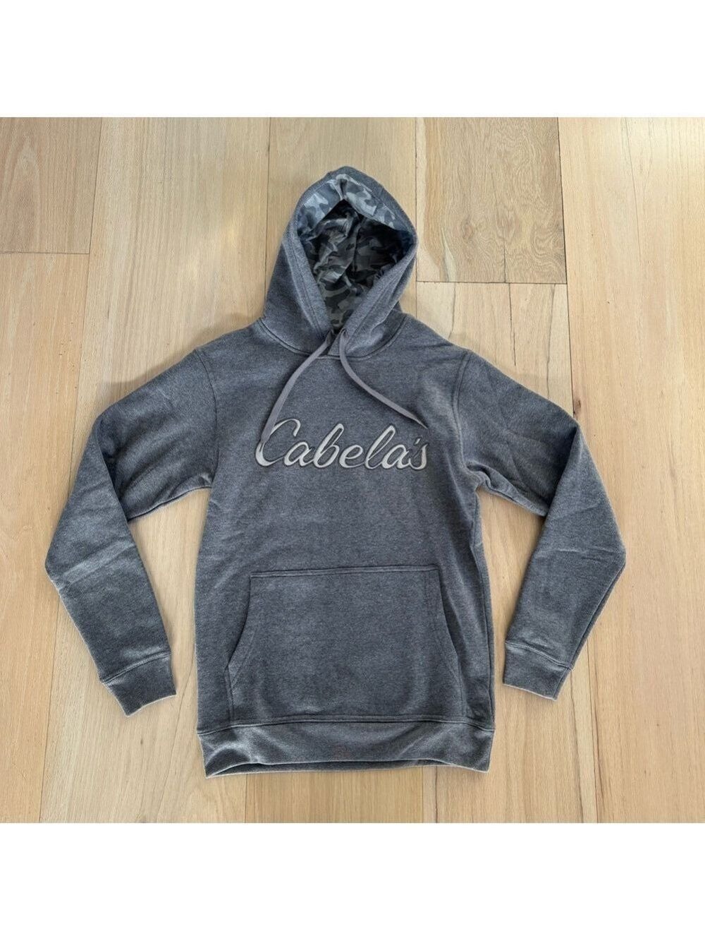 Cabela’s Gray Hoodie Size Small NWT